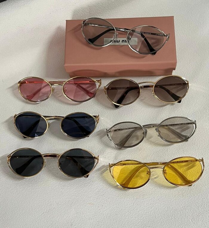 óculos Miumiu (++CORES EM ANEXO)
