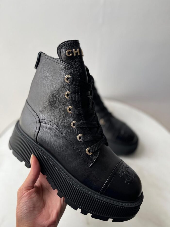 Bota Chanel