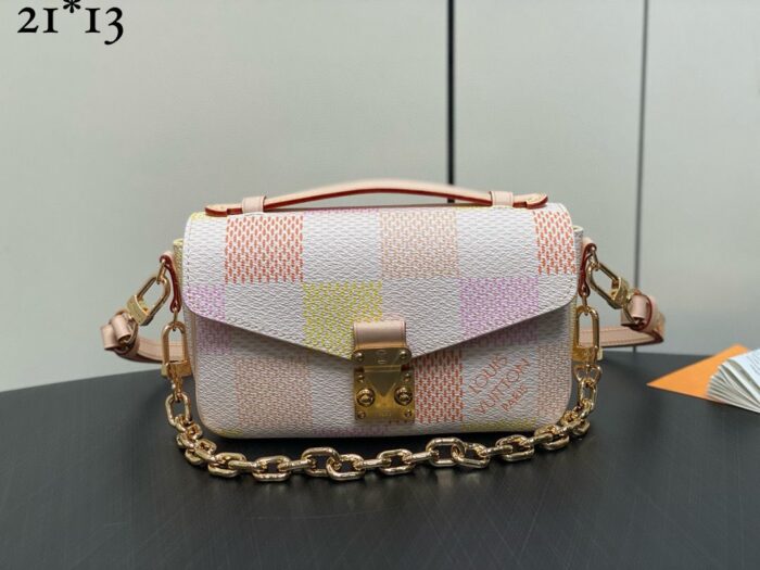 Bolsa LV Metis East West(++CORES EM ANEXO) - Imagem 4