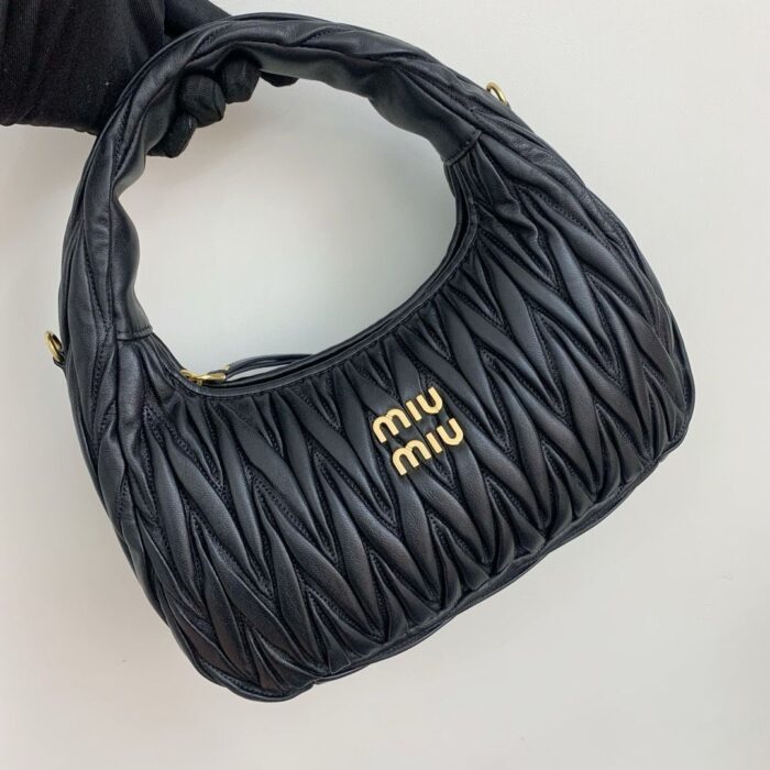 ++CORES EM ANEXO - bolsa Miumiu