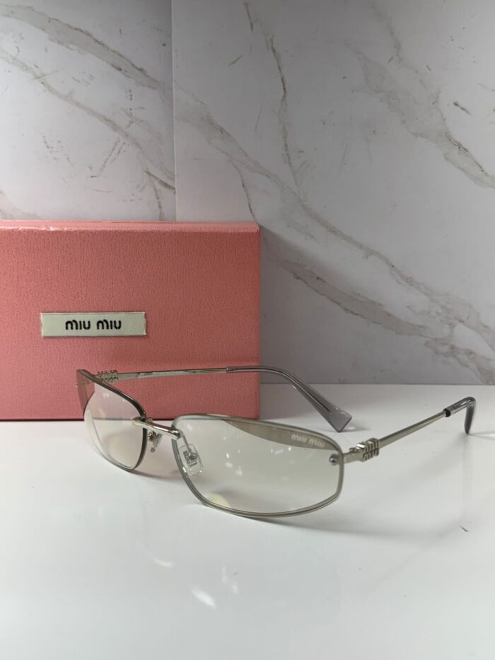 Óculos Miu Miu