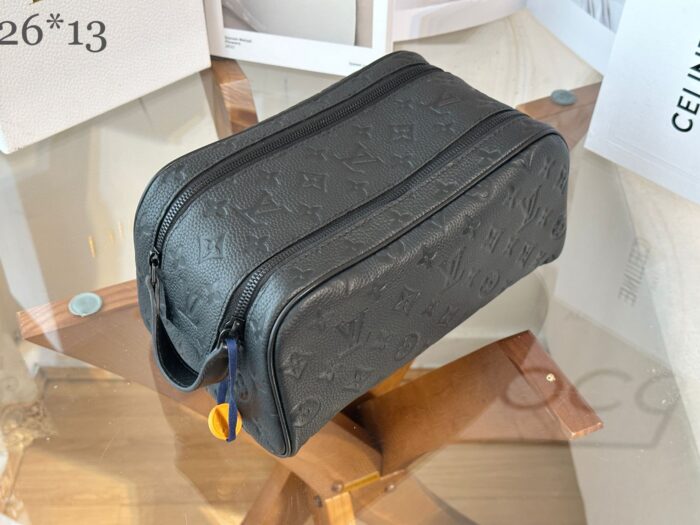 ++CORES EM ANEXO Necessaire LV - Imagem 5