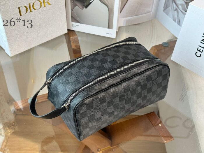 ++CORES EM ANEXO Necessaire LV - Imagem 2