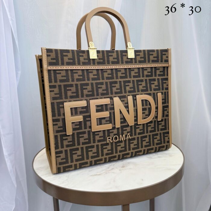 ++CORES EM ANEXO Bolsa Fendi tote