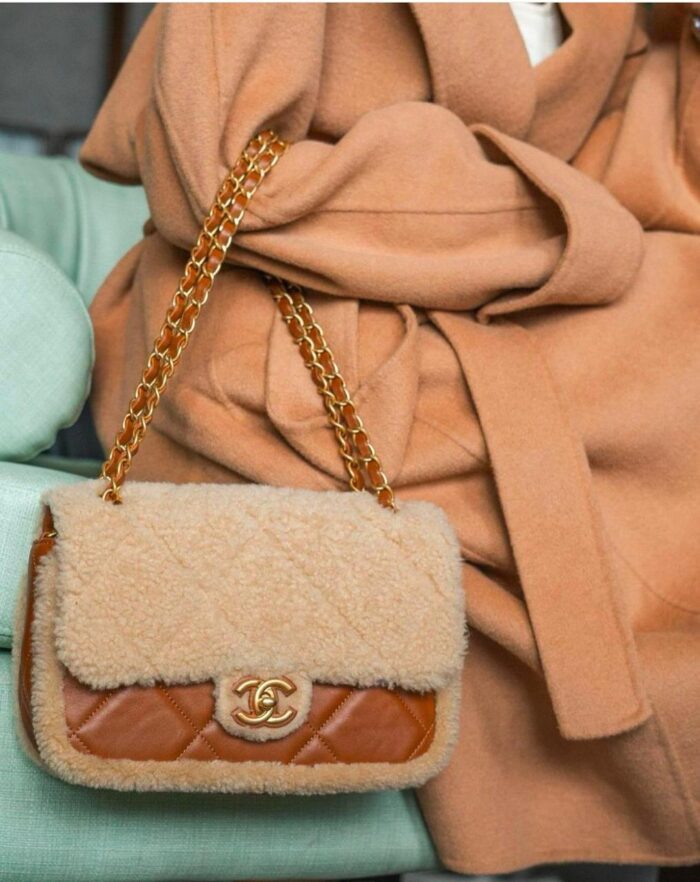 Bolsa Chanel pelo - Imagem 3
