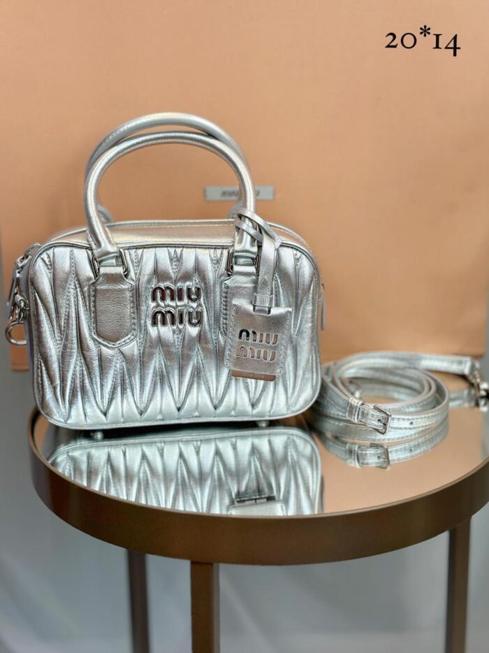 ++CORES EM ANEXO Bolsa Miumiu - Imagem 4