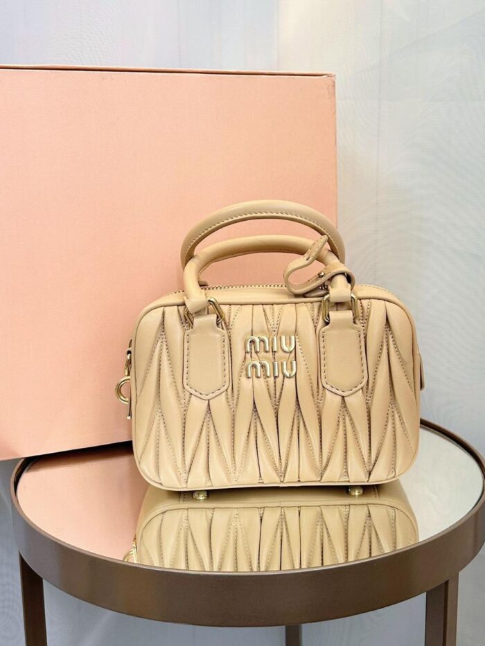 ++CORES EM ANEXO Bolsa Miumiu - Imagem 7