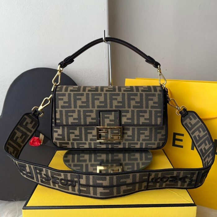 ++CORES EM ANEXO Bolsa Fendi baguete