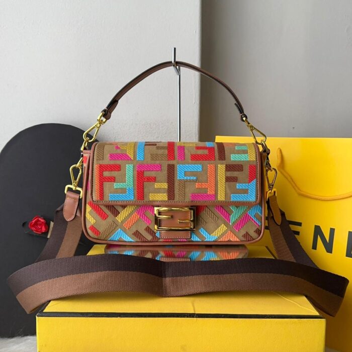 ++CORES EM ANEXO Bolsa Fendi baguete - Imagem 3