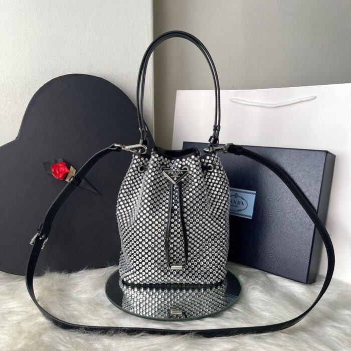 ++CORES EM ANEXO Bolsa Prada Pedras Bucket - Imagem 3