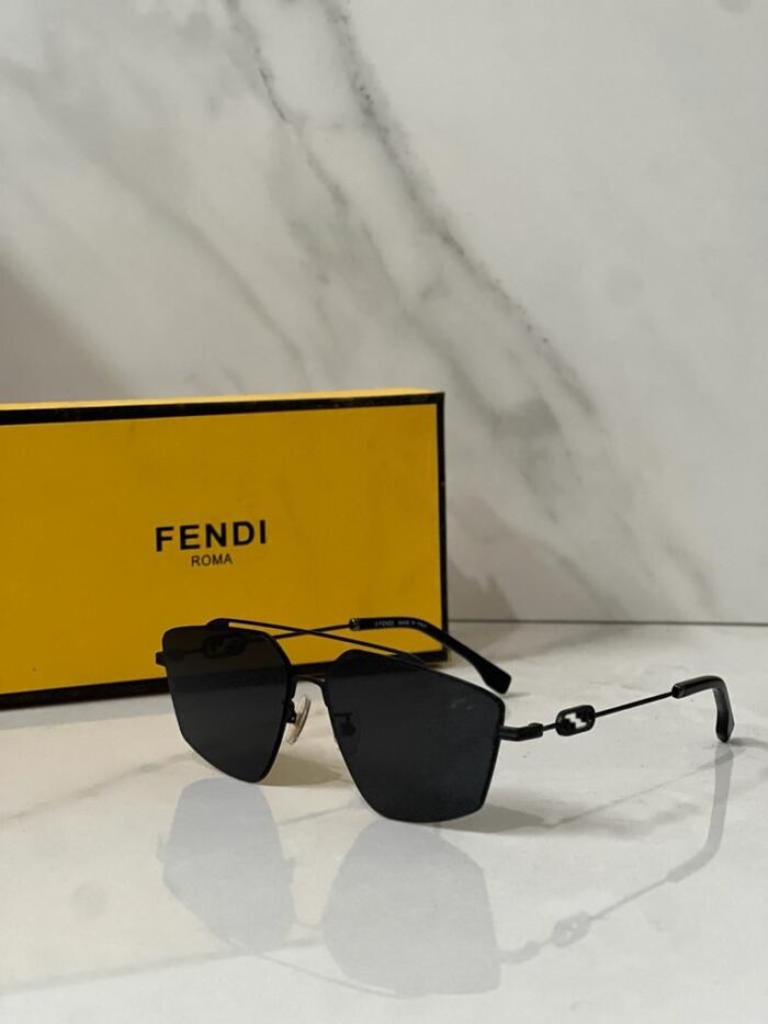 ++CORES EM ANEXO óculos Fendi