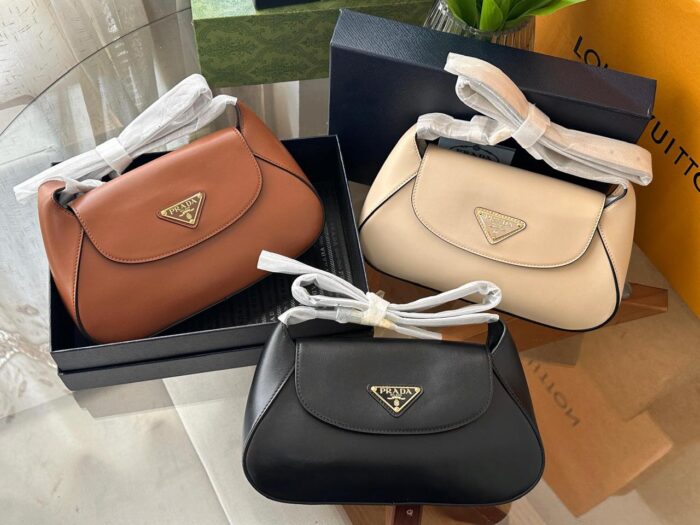 ++CORES EM ANEXO Bolsa Prada