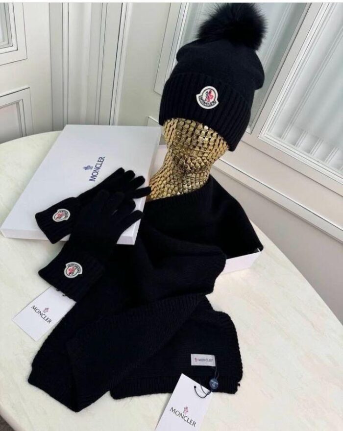 ++CORES EM ANEXO kit inverno Moncler | cachecol luvas gorro touca