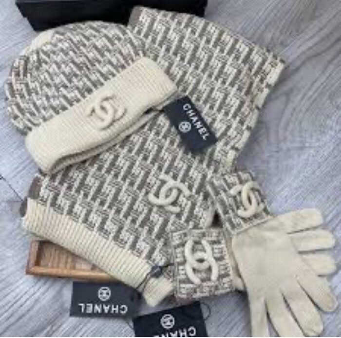 ++CORES EM ANEXO Kit Inverno Chanel | touca cachecol luvas - Imagem 4