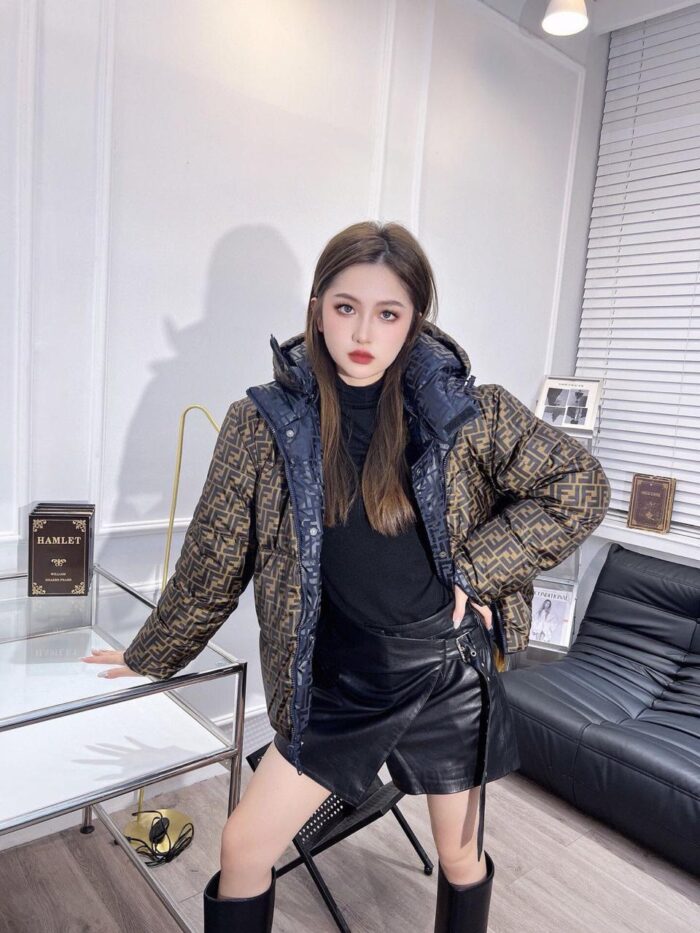 Jaqueta | casaco Fendi reversivel - Imagem 4