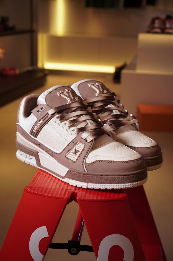 tênis LV Trainer