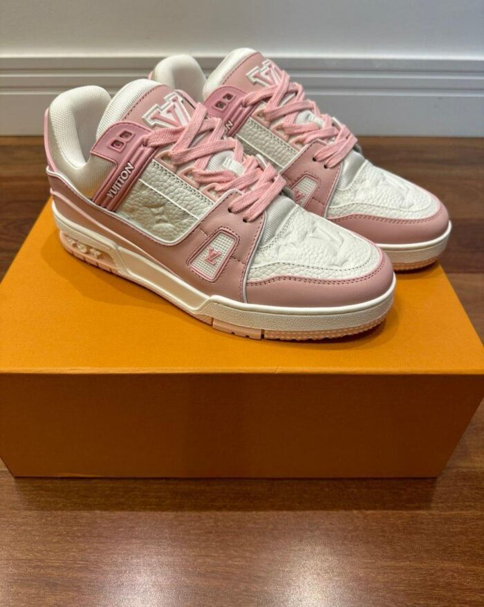 tênis LV Trainer rosa