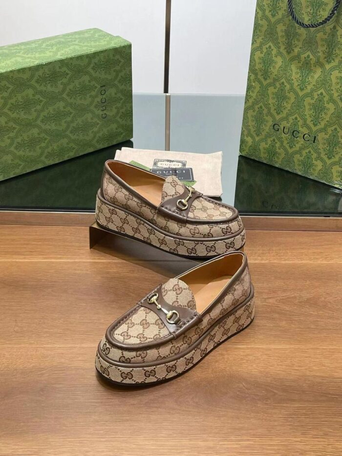 mocassim Gucci
