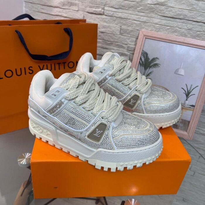 tênis LV Skate Cravejado Branco