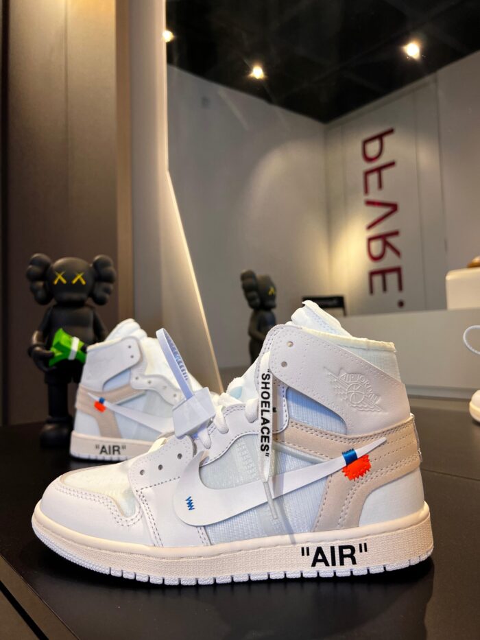 Off-White x Nike Air Jordan 1 Retro High - Imagem 2