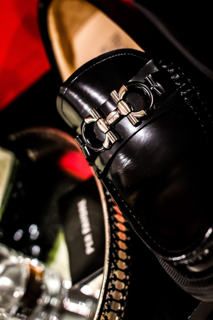 Ferragamo Gancini Sapato - Imagem 2