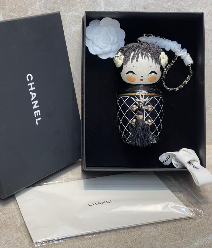 Chanel Gueixa metal