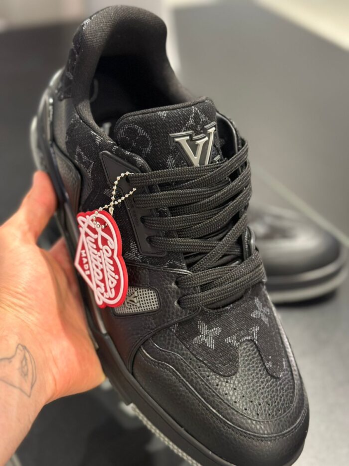 LV Trainer Black Denim - Imagem 2