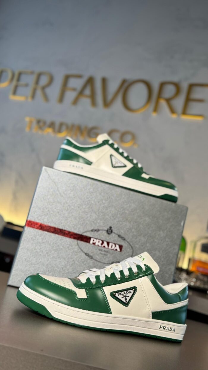 Prada Downtown Leather Sneakers - Imagem 2