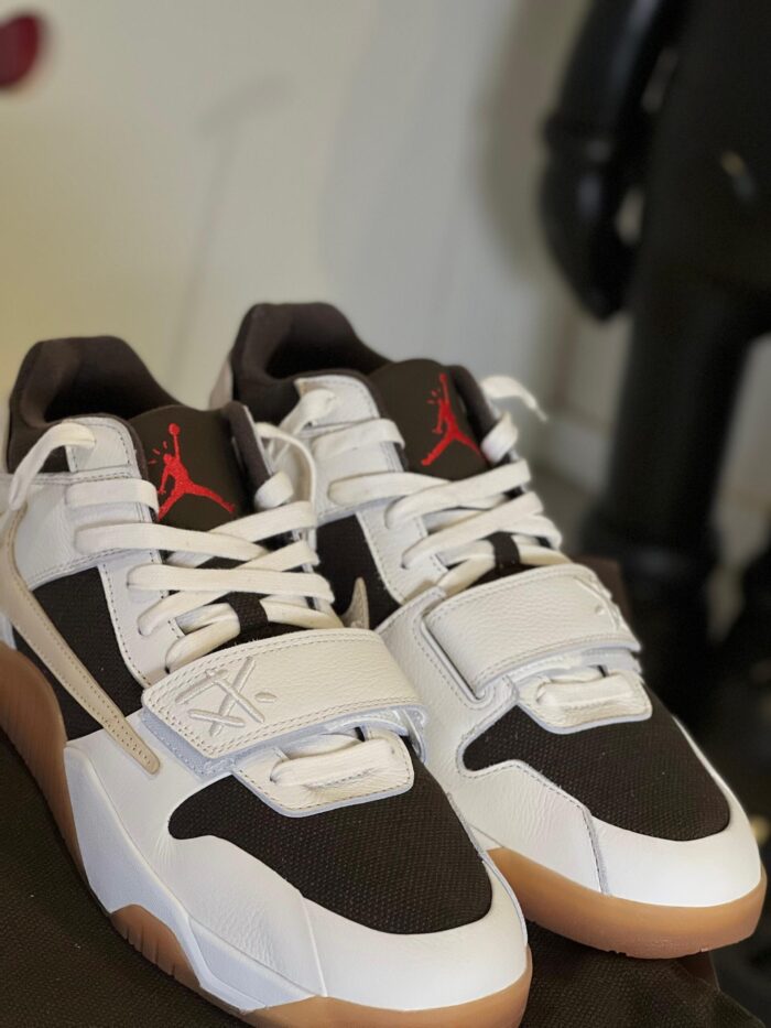 Nike Travis Scott x Air Jordan Jumpman Jack TR 'Sail' - Imagem 2