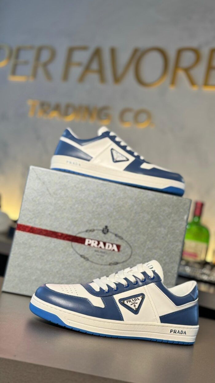 Prada Downtown Leather Sneakers - Imagem 2