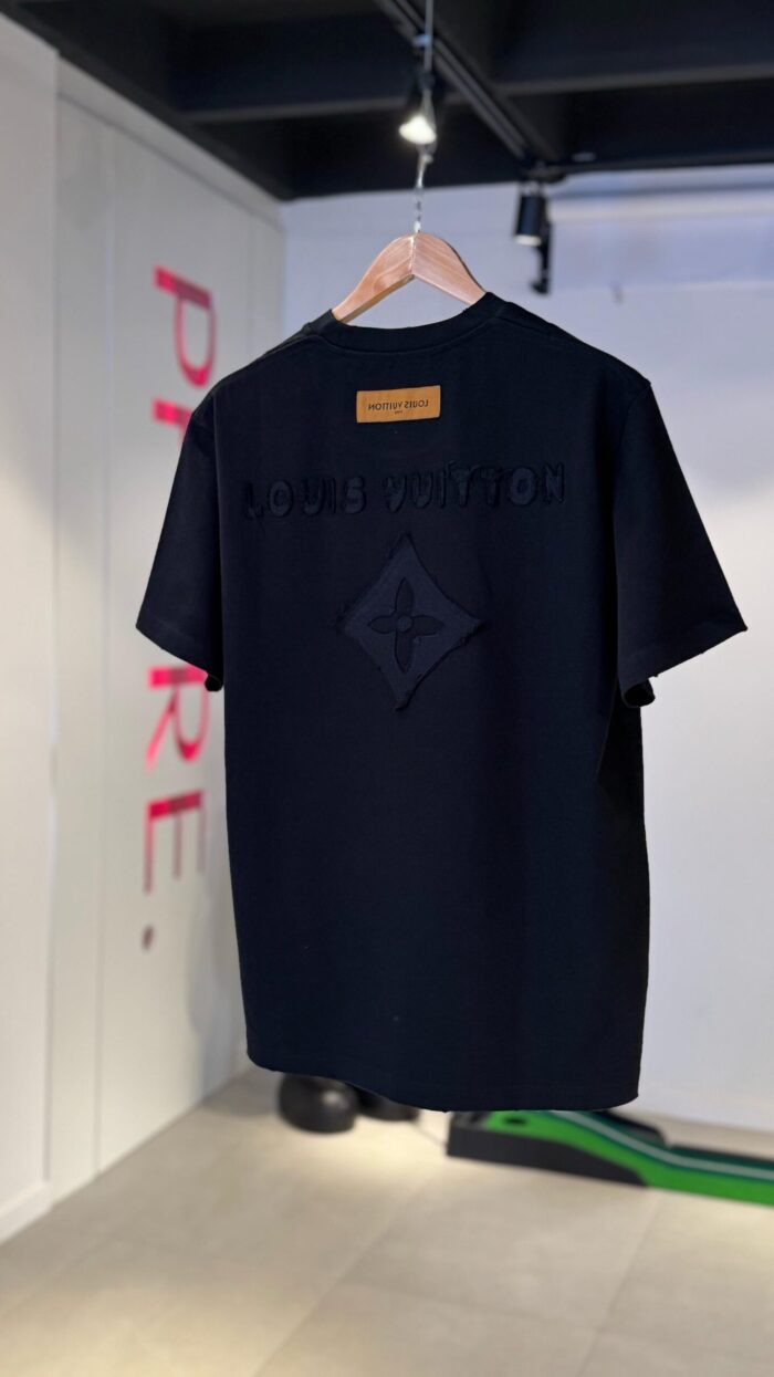 Louis Vuitton T-Shirt - Imagem 3
