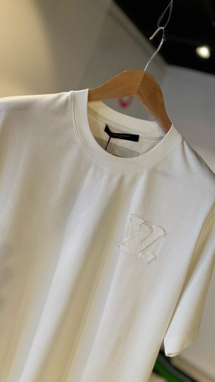 Louis Vuitton T-Shirt - Imagem 9