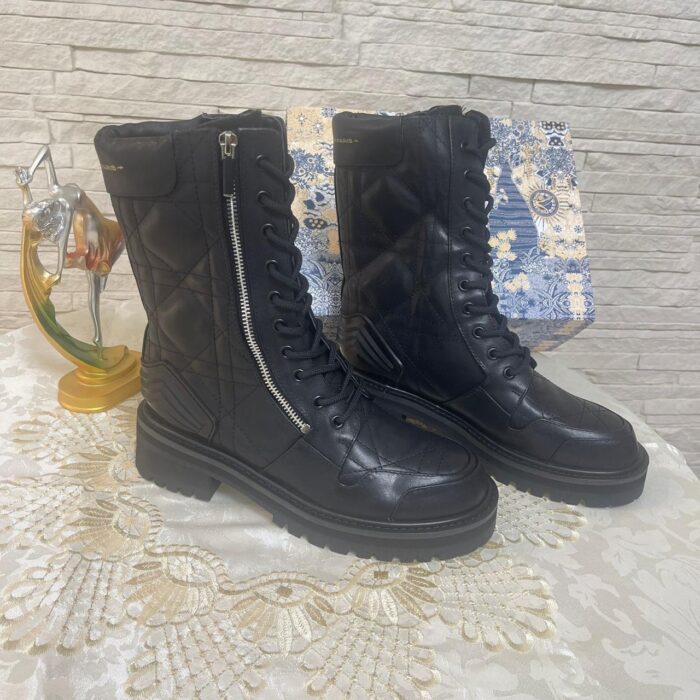 bota Dior
