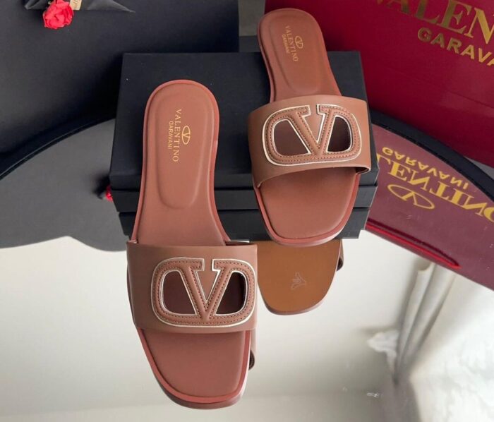 ++ CORES EM ANEXO-chinelo slide Valentino