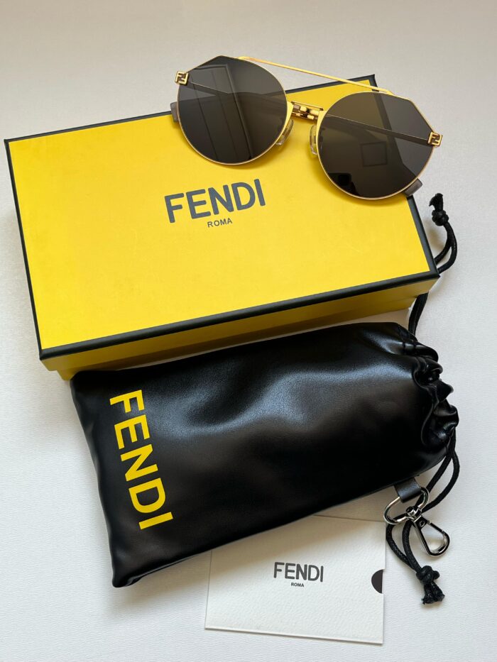 Oculos Fendi (++CORES EM ANEXO)