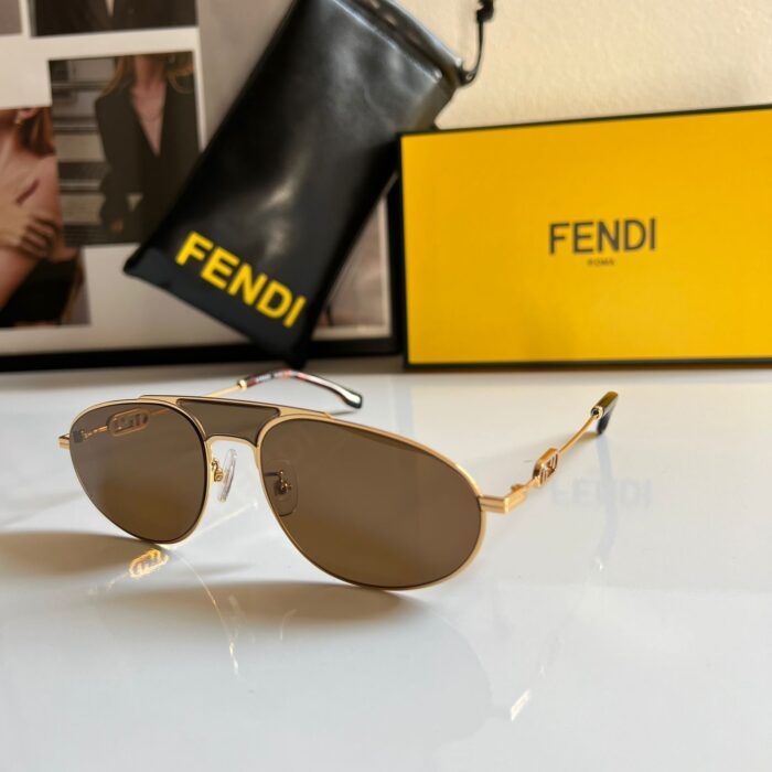 Óculos FENDI - Imagem 2