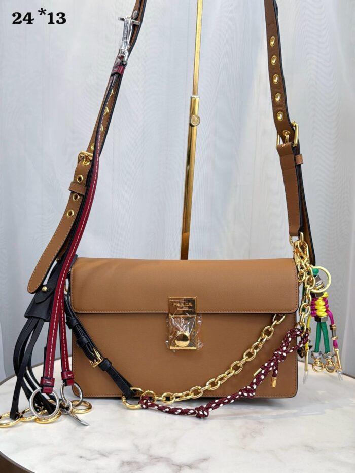 Bolsa Prada Soft sound (++CORES EM ANEXO) - Imagem 6
