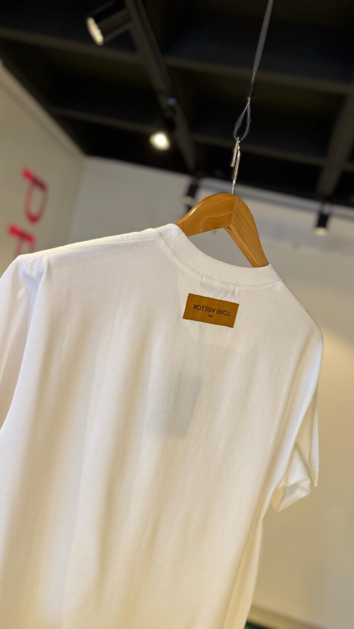 Louis Vuitton T-Shirt - Imagem 4